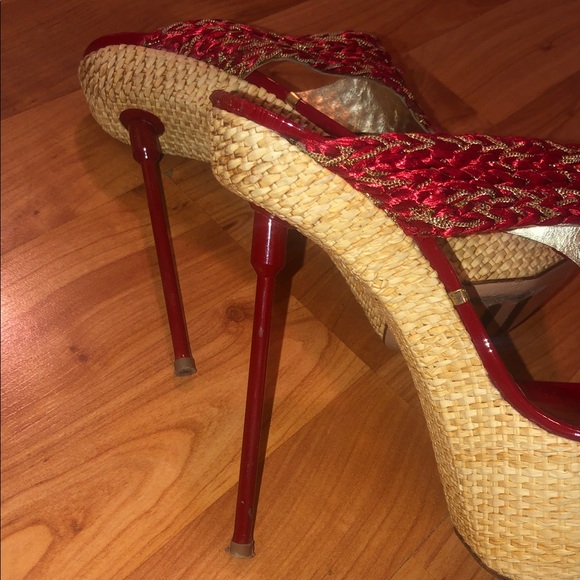 Gianmarco Lorenzi Red Platform Stiletto Heels. Red Patent Leather. EU 37, US 7. - Picture 9 of 9